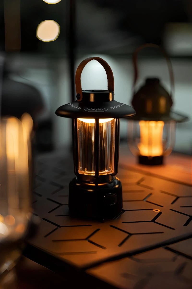Mini metal lantern